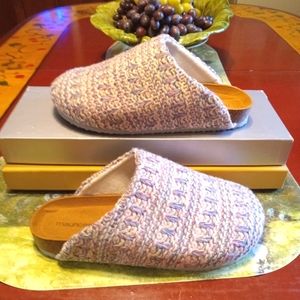 NEW SIZE 8 MAURICES CLOGS SLIDE
